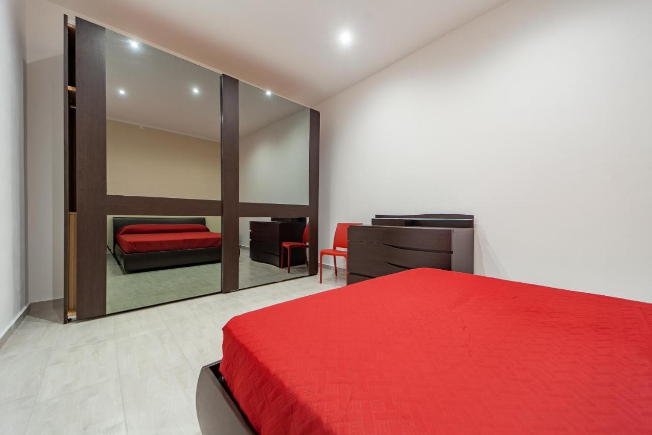 Апартаменти Naranji House Red Relax Альтавілла-Мілічія Екстер'єр фото